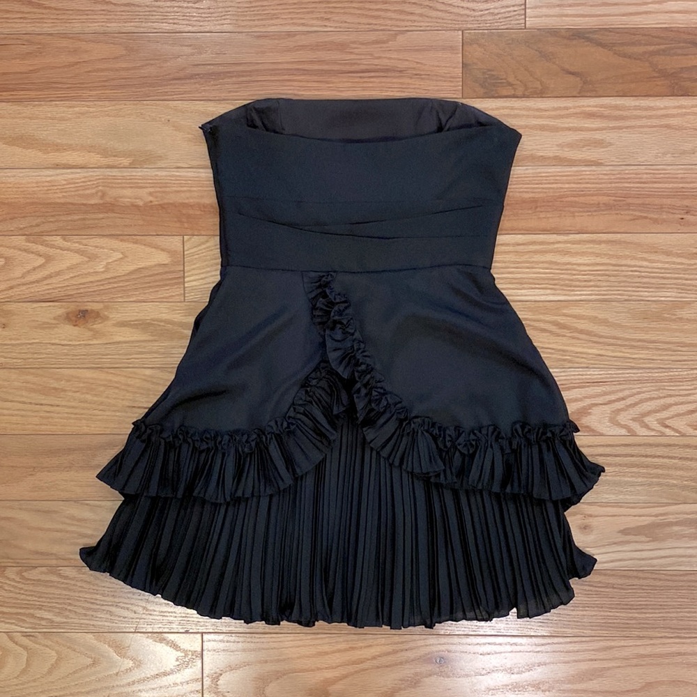 Lbd Bcbgeneration Black Ruffled Cocktail / Party … - image 2